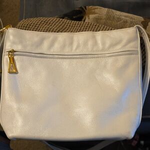 NWOT Dawli Elegant White Leather Shoulder Bag